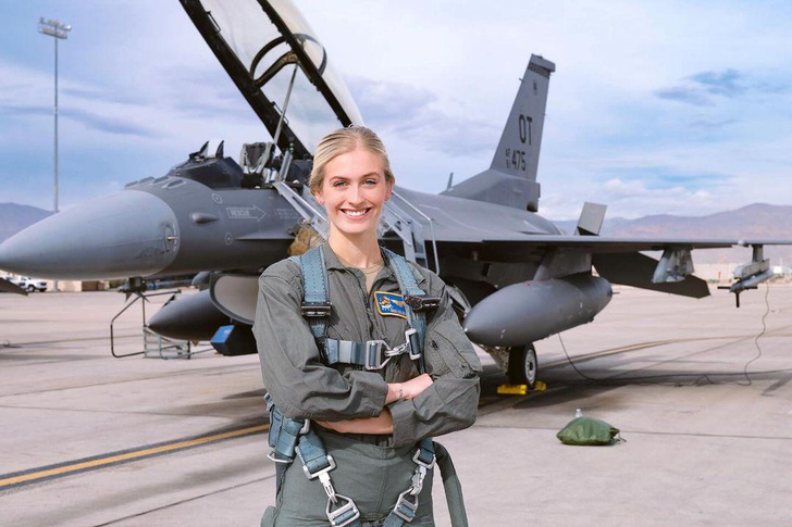 В США выбрали новую «Мисс Америка», ей стала офицер ВВС (смотрим фото)