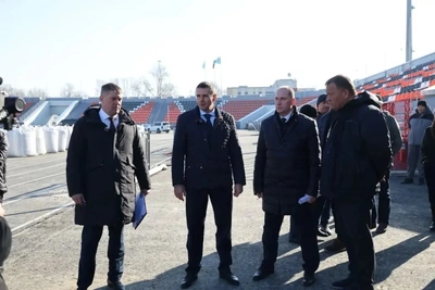 Демешин поручил проверить срыв сроков реконструкции «Авангарда»