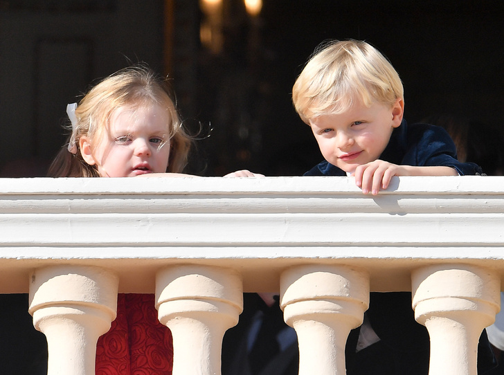 Восторг, радость и... потери принца Жака и принцессы Габриэллы на Дне князя в Монако