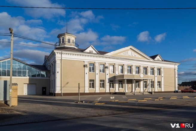 Фирма предлагает разные условия продажи | Источник: Константин Завриков / V1.RU