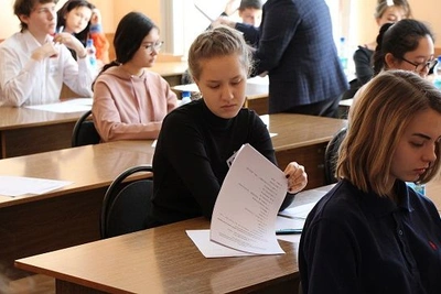 Почти тысяча школьников Приамурья отличились на олимпиадах