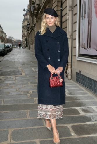 Карли Клосс в Париже, 19 января