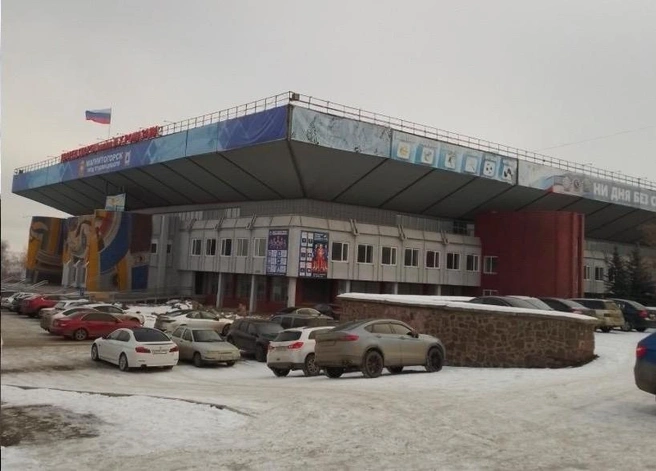 Была ли причина для конфликта&nbsp;— разберутся Госавтоинспекция и волейбольный клуб | Источник: 2gis.ru