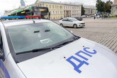 В Екатеринбурге разыскивают высокого парня в очках