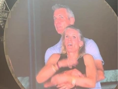 Миллиардер попался на измене во время концерта Coldplay — жена в бешенстве