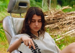 Отдала выигрыш мошенникам и вернулась к бывшему: насыщенная жизнь Эммы Турецкой после шоу «Выживалити. Наследники»