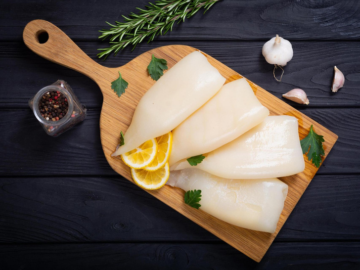 Как приготовить кальмары вкусно и просто: советы и рецепты