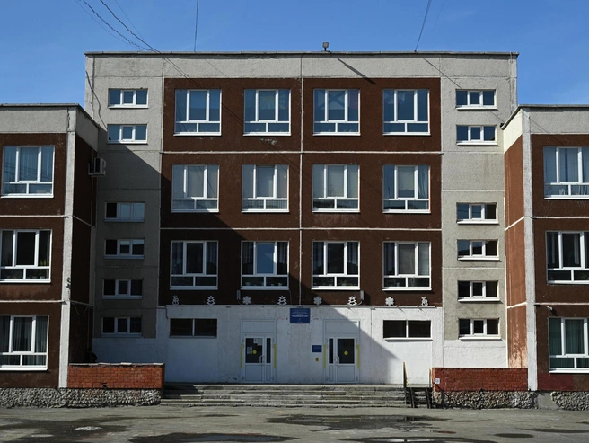 В период весенних каникул школьники вместо уроков посещают лагерные смены. | Источник: Анастасия Сибирякова / E1.RU