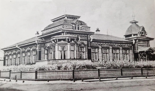 Усадьба купца Дунаева в 1925 году | Источник: Комитет по делам архивов Курганской области / vk.com