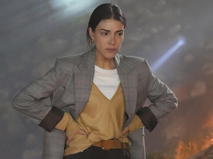 Источник: Кадр из сериала «Это море переполнится»