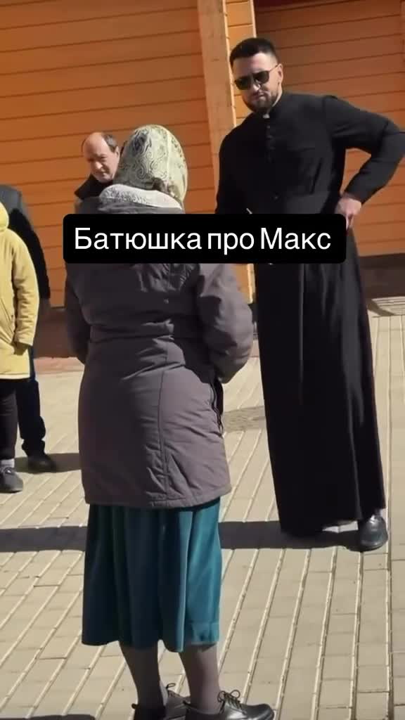 Россиянка устроила благотворительный перепихон со стареющим мужиком Россиянка устроила благотворительный перепихон со стареющим мужиком