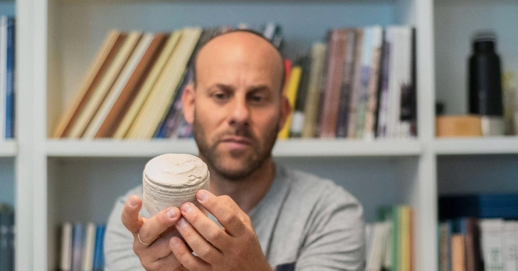 Черные копатели навели израильских археологов на крупное открытие: что нашли в подземной пещере