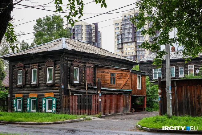 Удивительная иркутская эклектика, к которой уже все давно привыкли | Источник: Ксения Филимонова / «ИрСити»