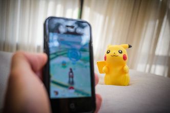 Как Pokemon Go выманивает нас из дома, поощряет сотрудничество и приближает будущее