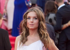 39-летняя звезда фильма «Все умрут, а я останусь» Полина Филоненко впервые стала мамой