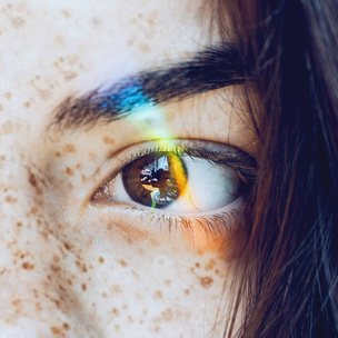 Тест: Какого цвета должны быть твои глаза на самом деле?