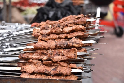 Суд над владельцем шашлычной в Стрежевом за сальмонеллез