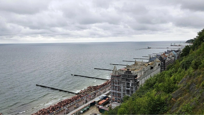 Балтийское море нельзя назвать теплым, но съездить к нему всё же стоит | Источник: личный архив автора