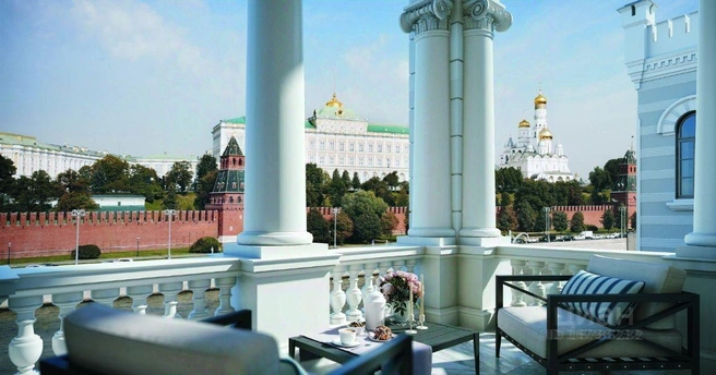 Секс-аренда жилья: снять квартиру в Москве приезжим предлагают не за деньги.
