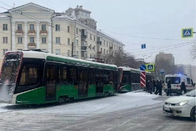 Tram hits pensioner in central Chelyabinsk