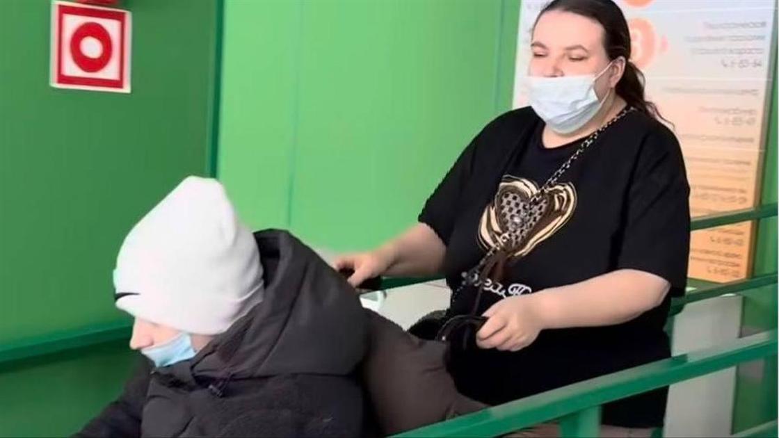 Россиянку, собиравшую полмиллиона на лечение сына, заподозрили в синдроме Мюнхгаузена