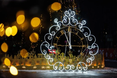 Волгоград принарядился к встрече Нового года