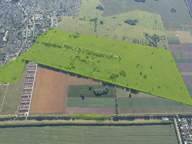 Участок расположен рядом с садоводческим некоммерческим товариществом вблизи улицы Петухова | Источник: ДОМ.РФ