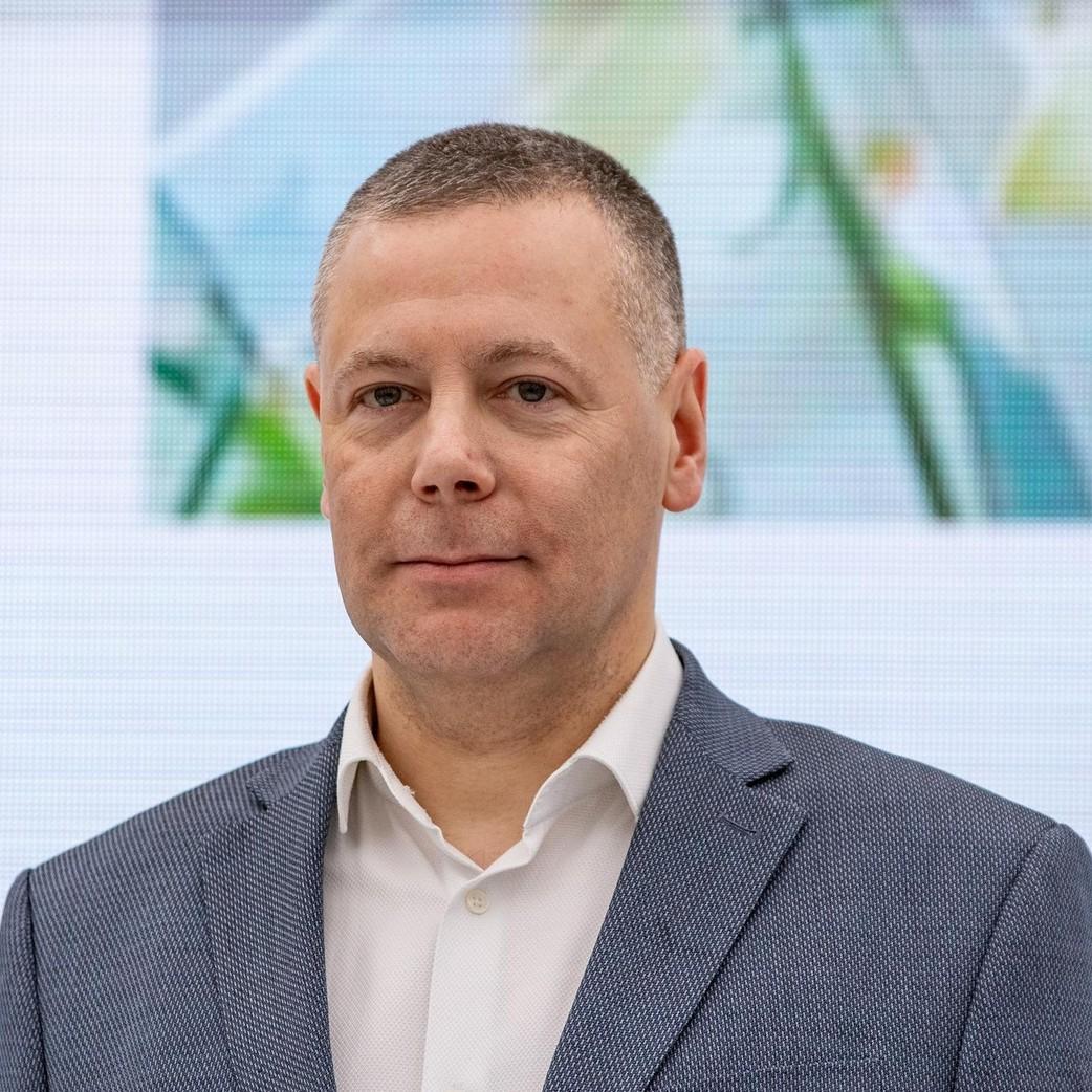 <p>Михаил Евраев</p>