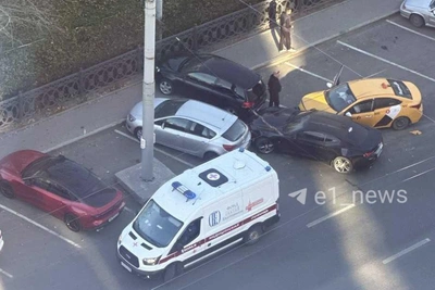 Спорткар устроил массовое ДТП в центре Екатеринбурга