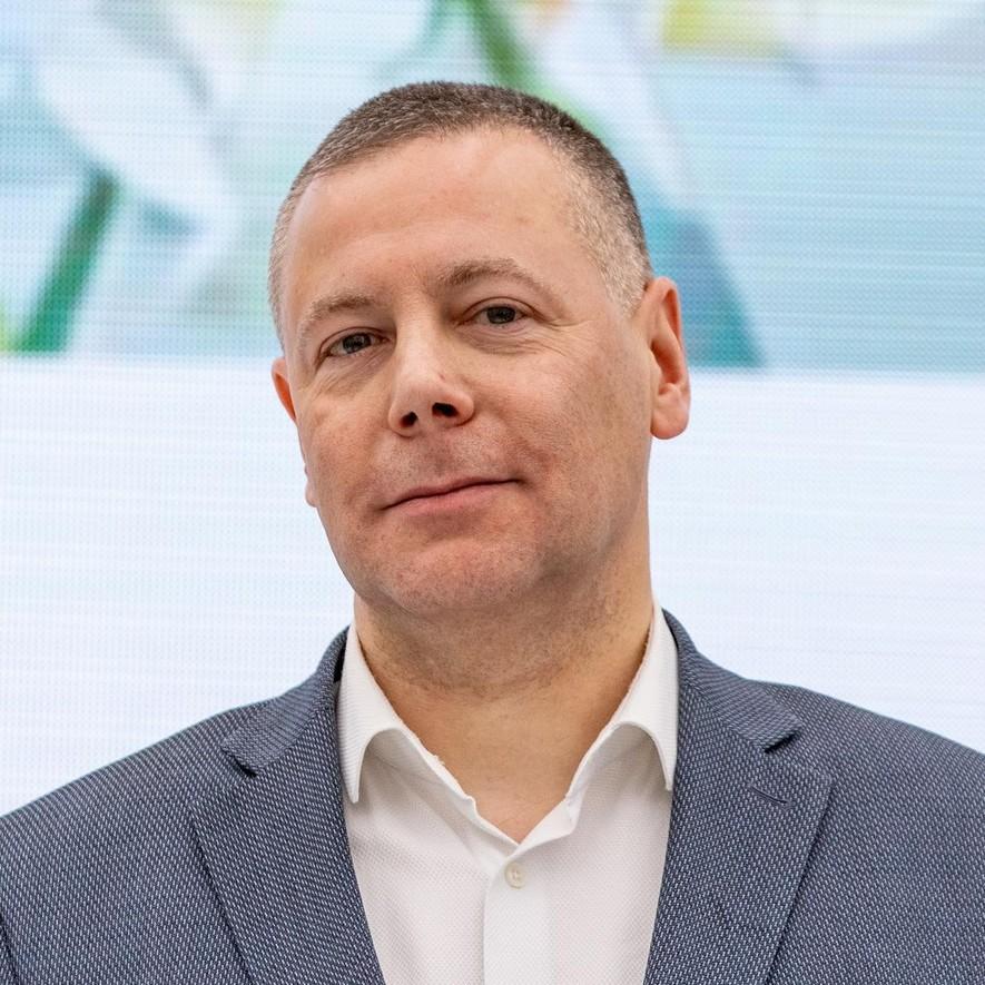 <p>Михаил Евраев</p>
