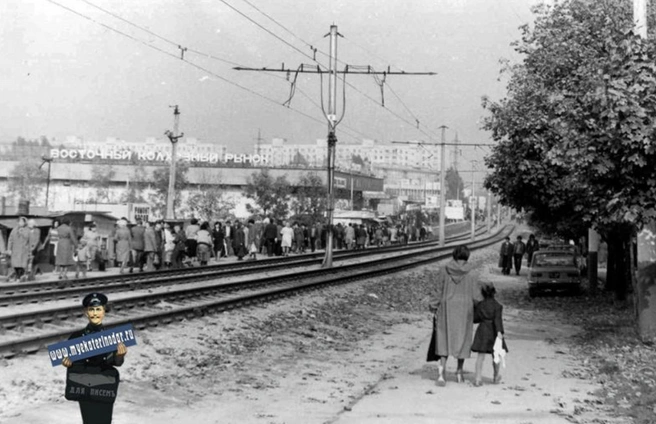 Вид на Восточный рынок со стороны улицы Стасова в 1985 году | Источник: myekaterinodar.ru