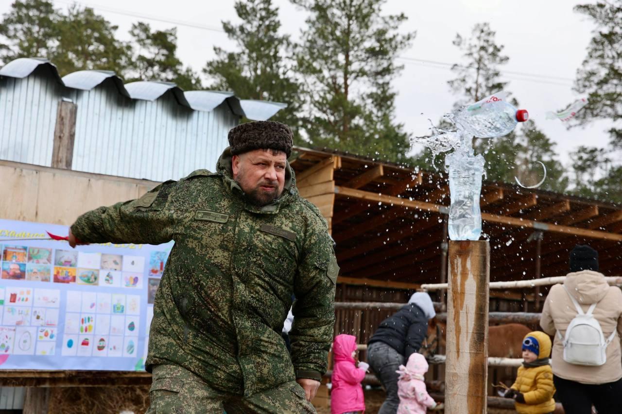 Как тюменские казаки празднуют Пасху — 10 ярких фото, фотографии с Пасхи -  5 мая 2024 - 72.ру