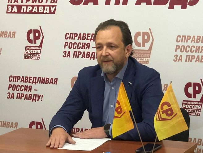 На пресс-конференции депутат Государственной думы поделился результатами работы по защите граждан в сфере ЖКХ | Источник: Жанна Журавлева