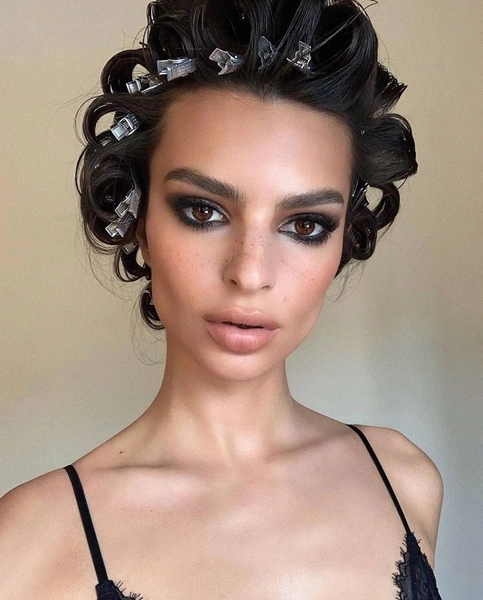 Эмили Ратаковски