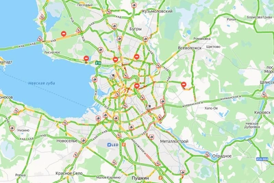 В Петербурге держатся пятибалльные пробки