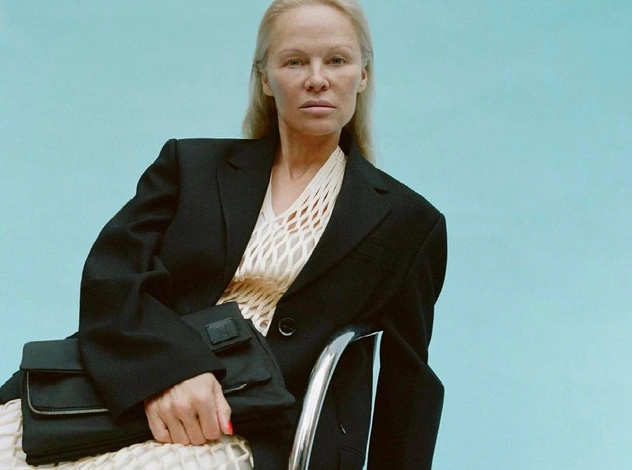Памела Андерсон без макияжа позирует в новой съемке Proenza Schouler
