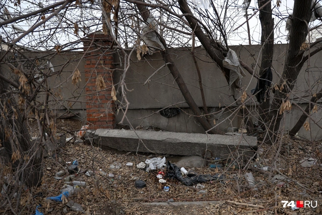 У «лавочки» кучка посвежее | Источник: Наталья Лапцевич