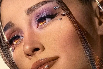 Селена Гомес, Егор Крид, Ариана Гранде и не только: как живут звезды, страдающие от панических атак