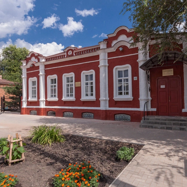 Картинная галерея Петрова-Водкина в Хвалынске | Источник: https://commons.wikimedia.org/