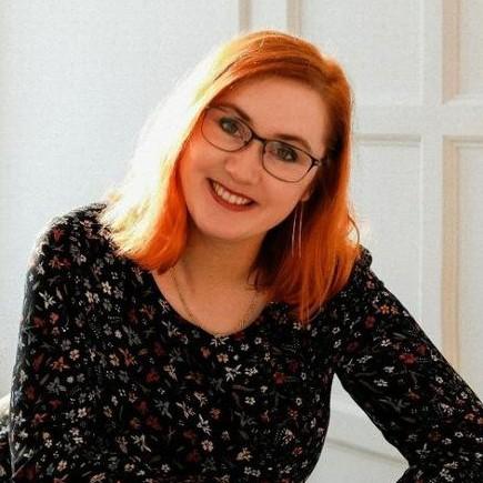 <p>Алёна Абанина</p>