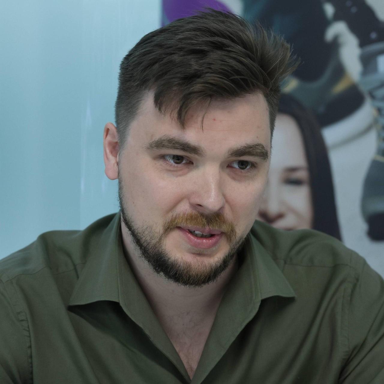 <p>Игорь Иванов</p>