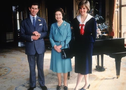 Когда мама — главный конкурент: как распознать в мужчине «сыночку-корзиночку»