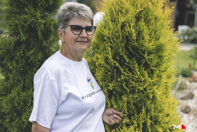 Любовь Георгиевна сейчас на пенсии и с удовольствием занимается своим садом | Источник: Наталья Лапцевич