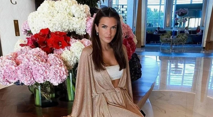 Катя Жужа | www.starhit.ru