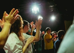 Театр ARTиШОК устроит праздничный викенд «ПОКА ЛЕТО» перед стартом нового сезона