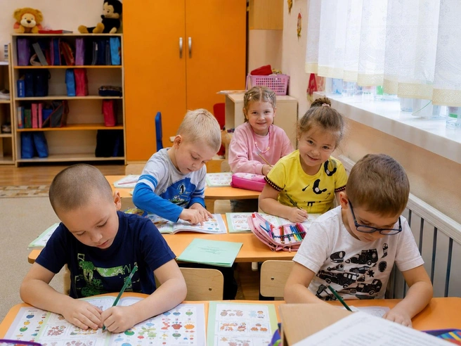 Занятия проходят в мини-группах | Источник: Елена Шутикова