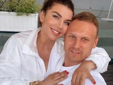 Анна Седокова хочет сама забрать тело бывшего мужа Яниса Тиммы из морга и оплатить похороны
