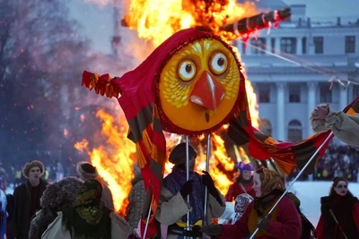 Три масленичных чучела сожгут на Елагином острове