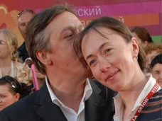 Михаил Ефремов и Софья Кругликова развелись после 23 лет брака