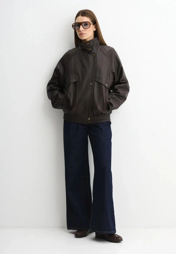 Единственный тренд, который мы забираем в новый сезон&nbsp;&mdash; воротник-стойка: 12 лучших моделей